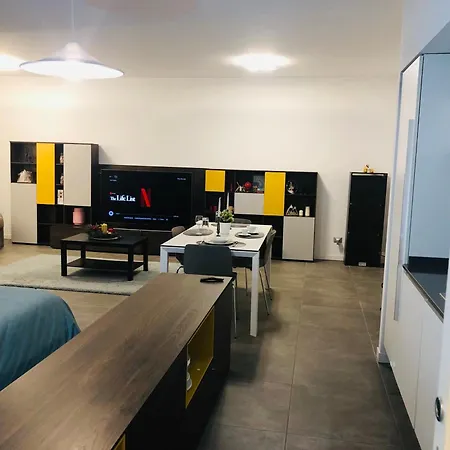 Sky Apartment *